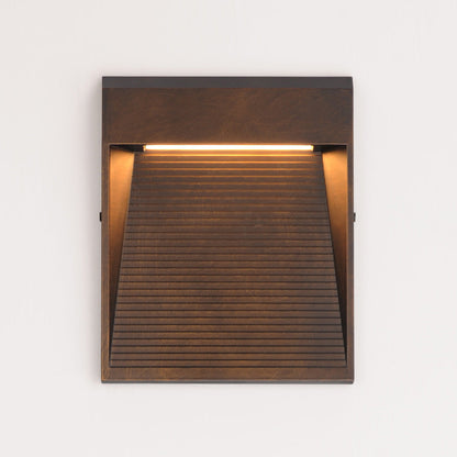 Steps Outdoor LED Wall Light in Detail.