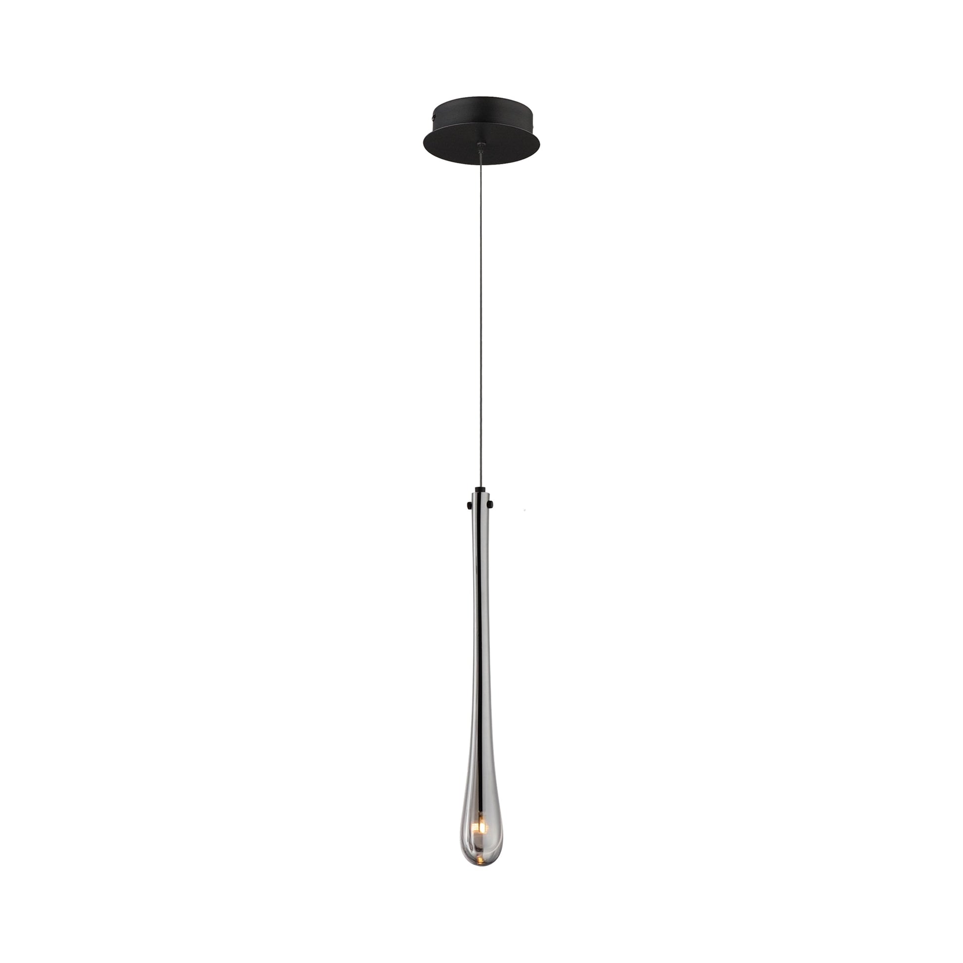 Stillo Pendant Light in Black.