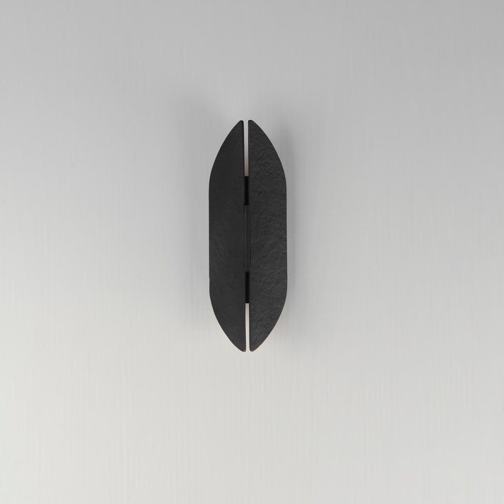 Tectonic Outdoor LED Wall Light in Detail.