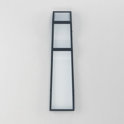 Totem Zigzag Outdoor LED Wall Light in Detail.
