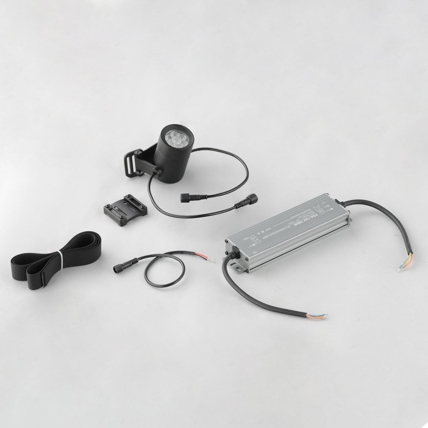 Tree Hugger Outdoor LED Spot Light in Detail.