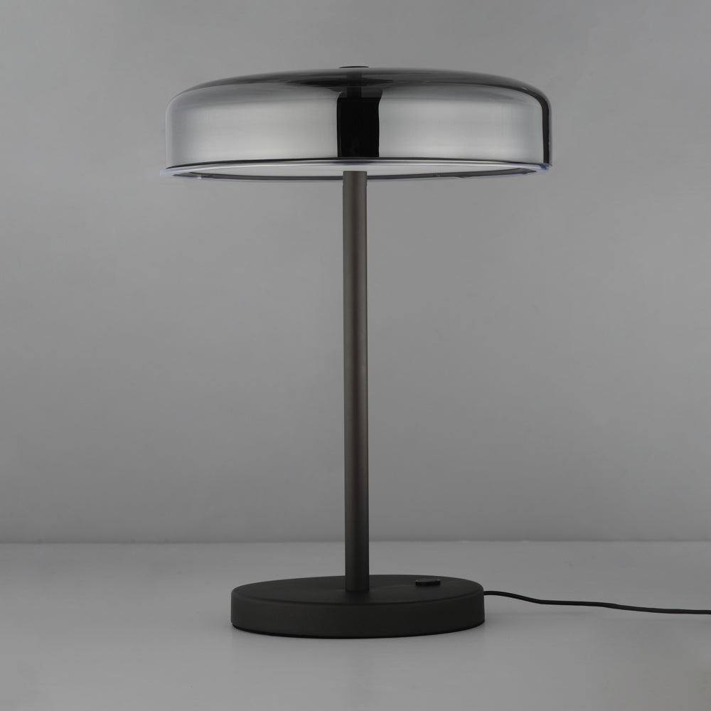 Voto LED Table Lamp in Detail.
