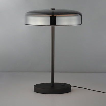 Voto LED Table Lamp in Detail.