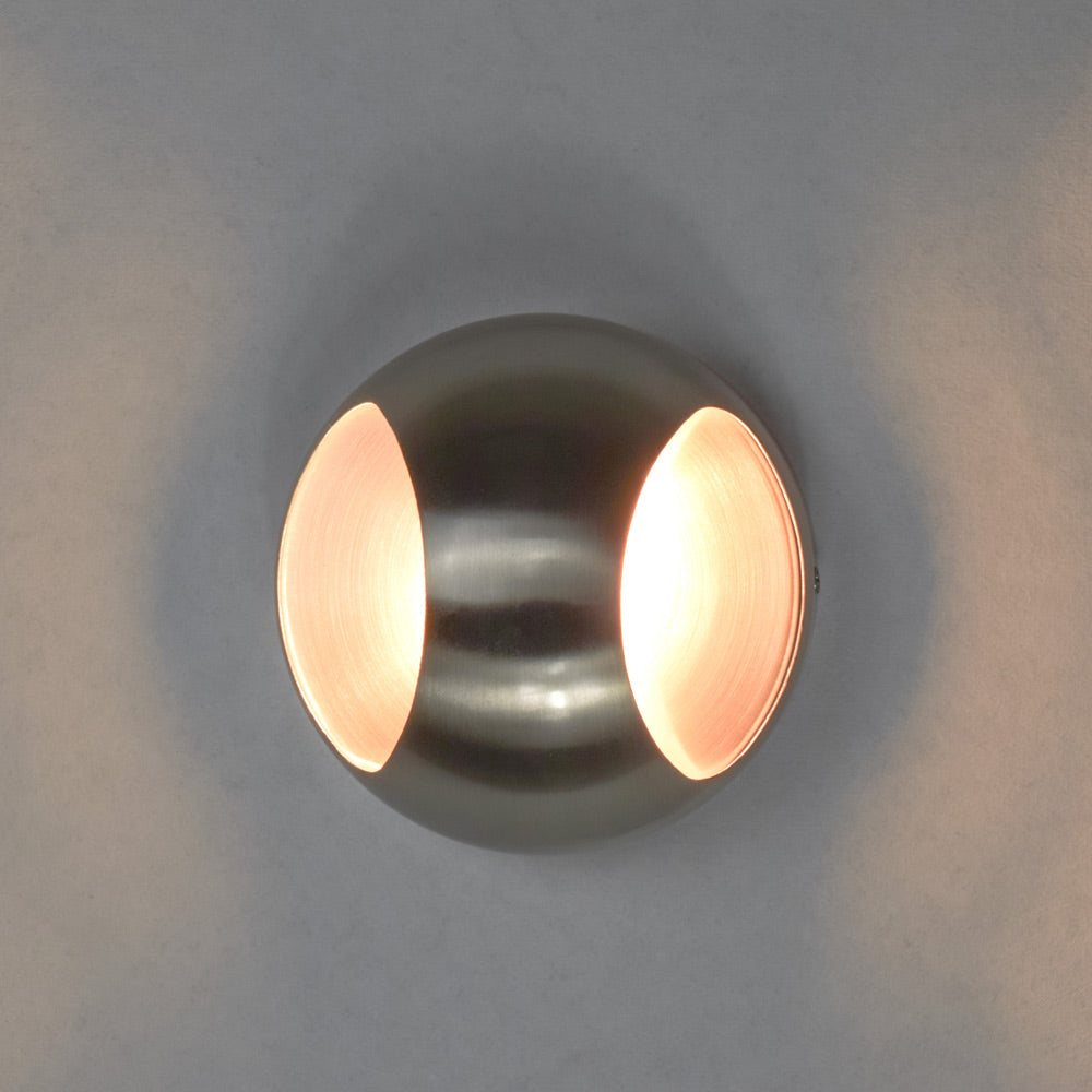 Wink Wall Light in Detail.