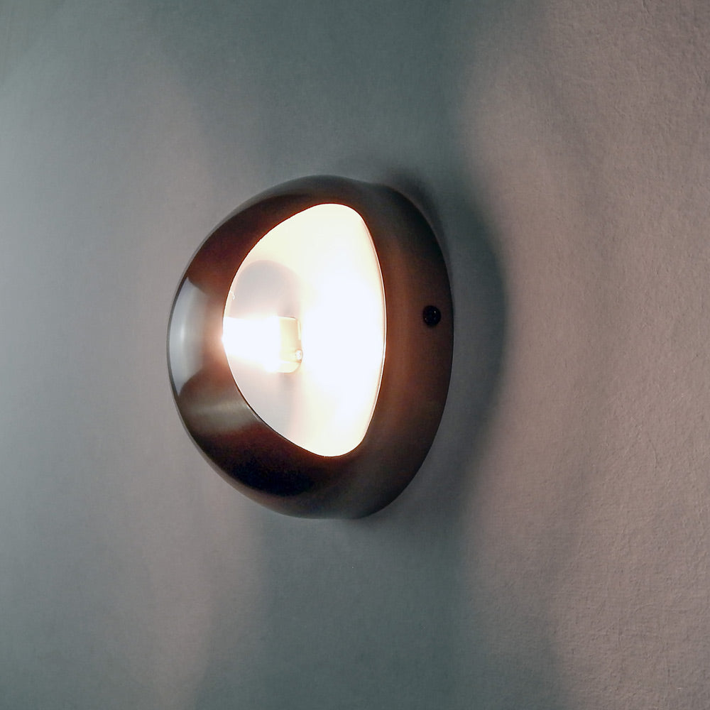 Wink Wall Light in Detail.