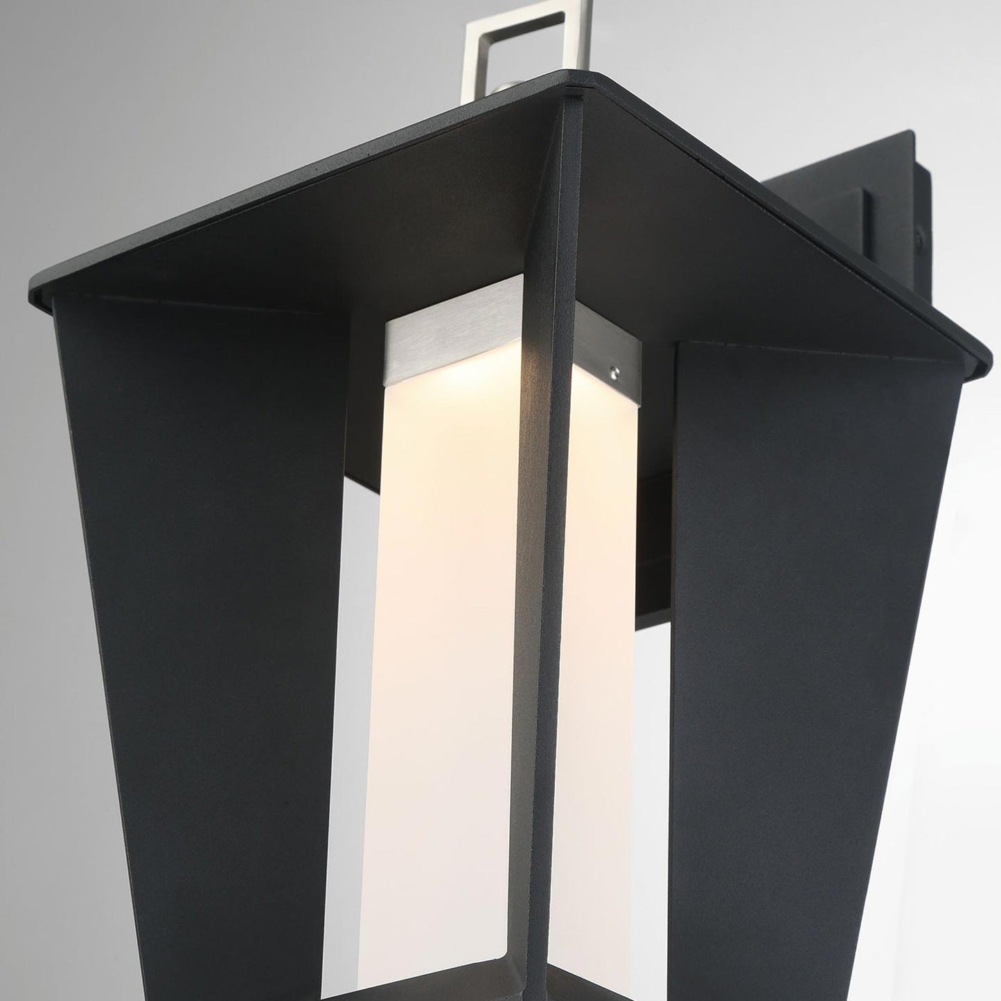 Andson Outdoor LED Wall Light in Detail.