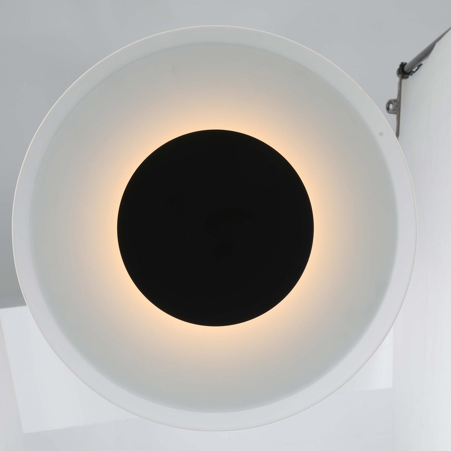Deckard Outdoor LED Pendant Light in Detail.
