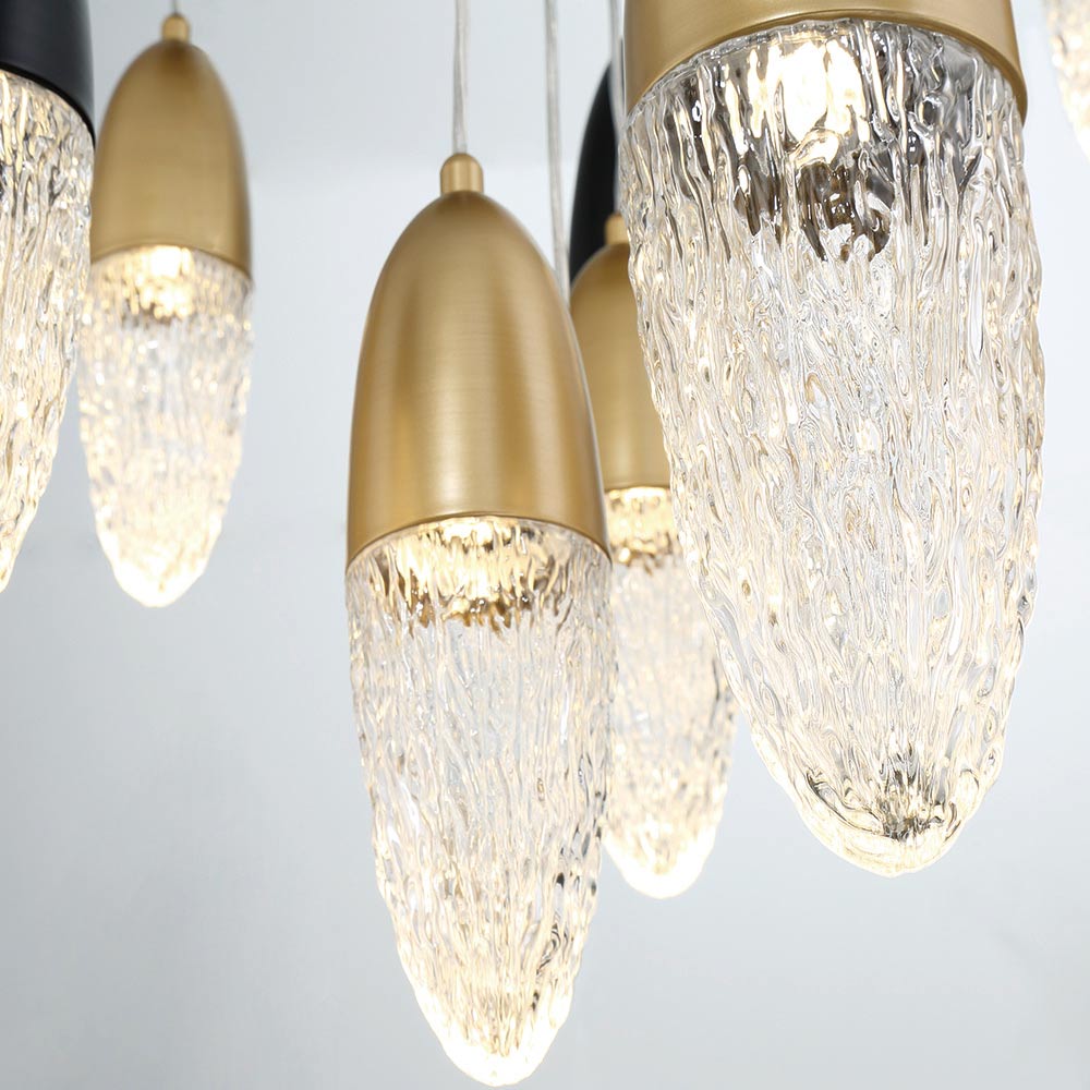 Ecrou Chandelier in Detail.