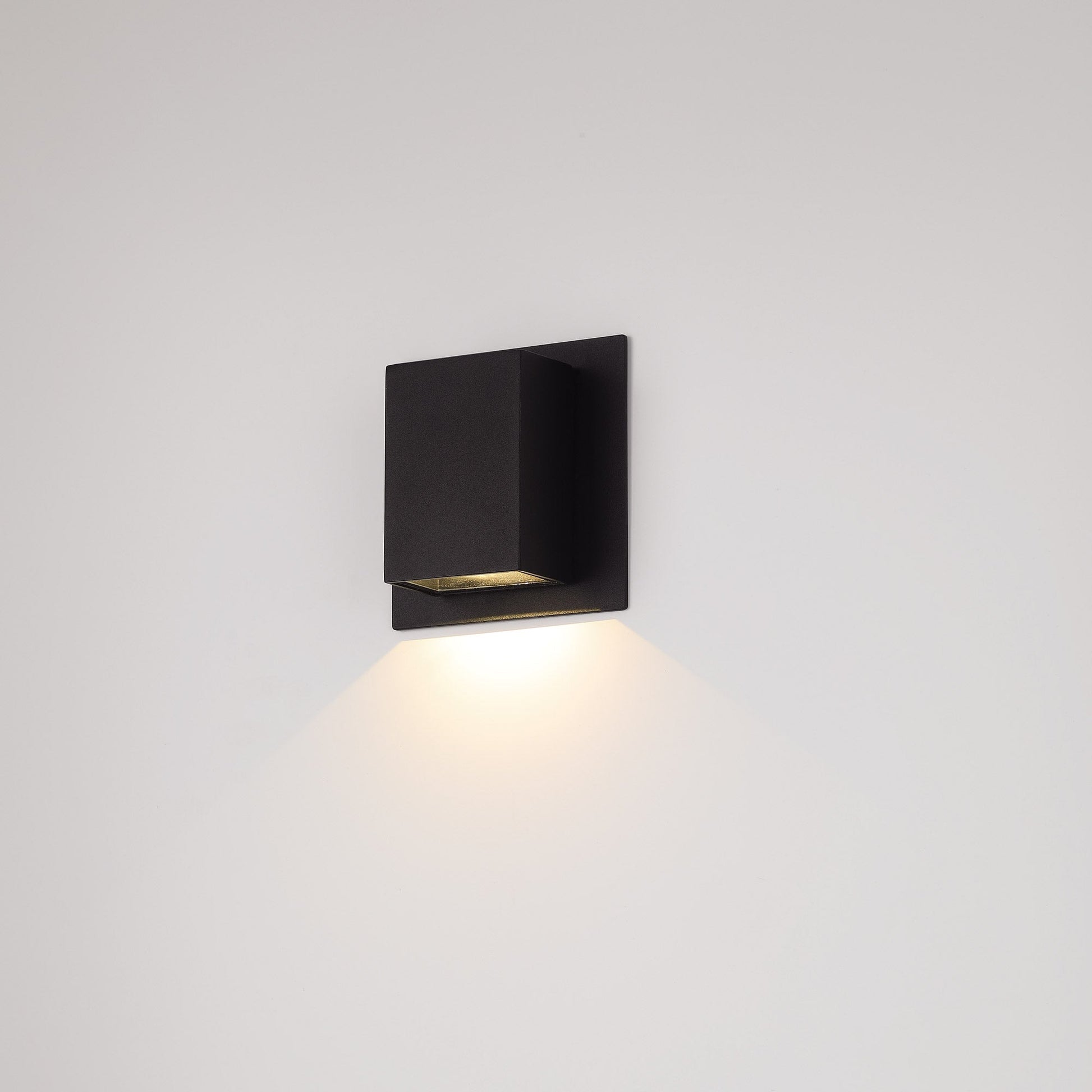 Erebus Outdoor LED Wall Light in Detail.
