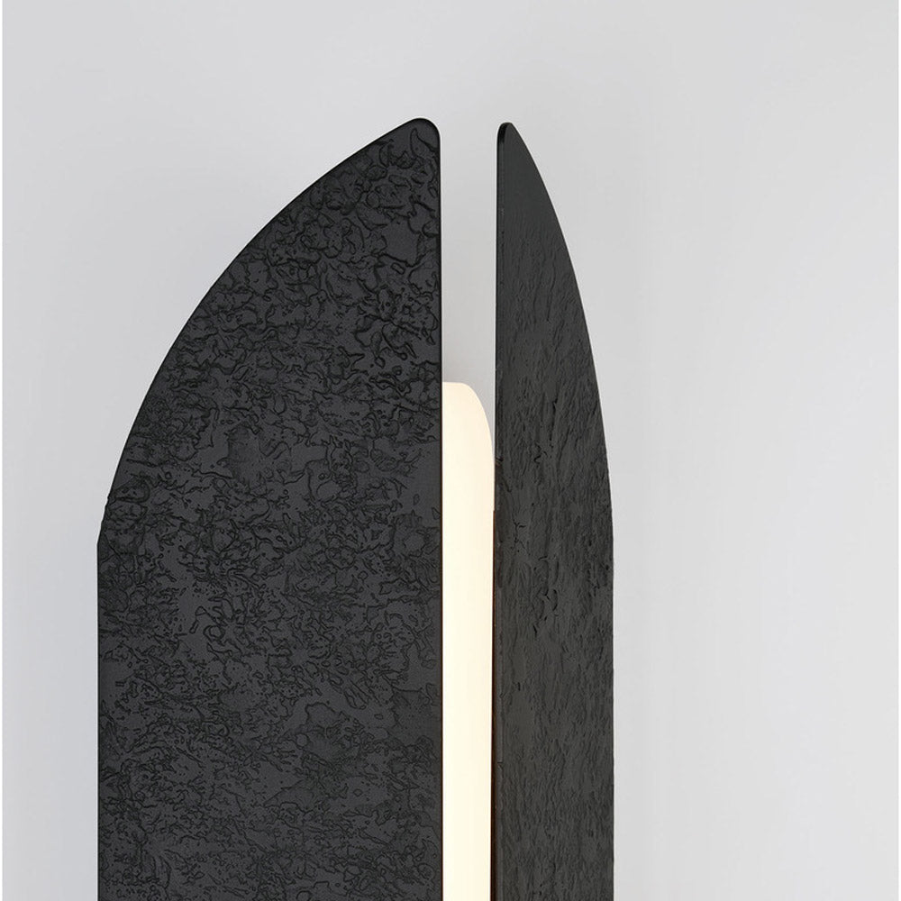 Inntra Outdoor LED Wall Light in Detail.