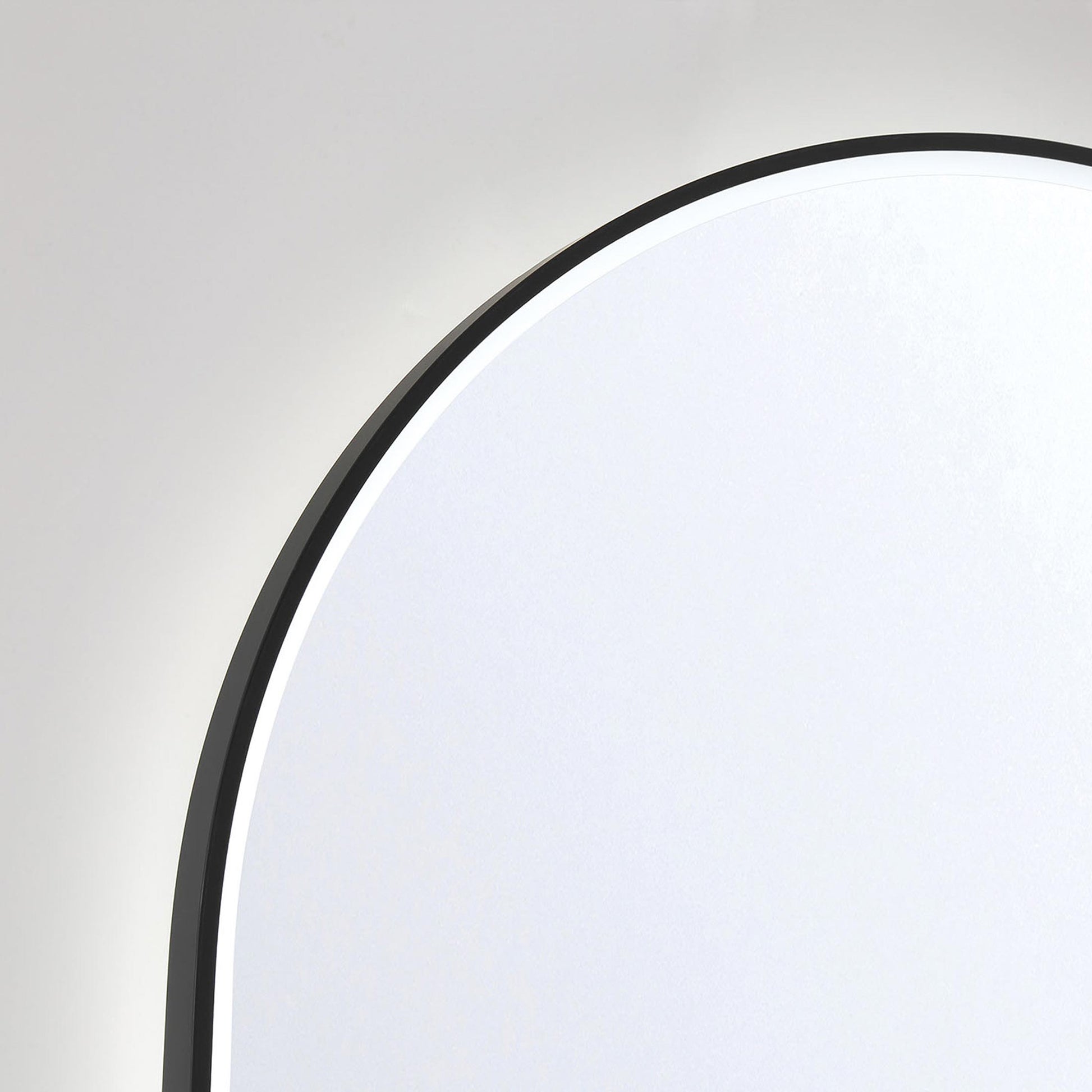 Linden LED Wall Mirror in Detail.
