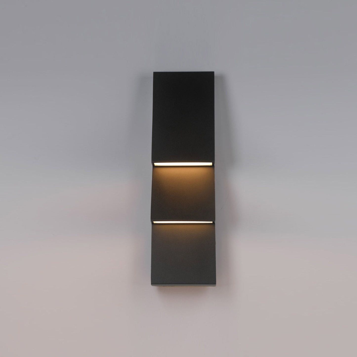 Nanton Outdoor LED Wall Light in Detail.