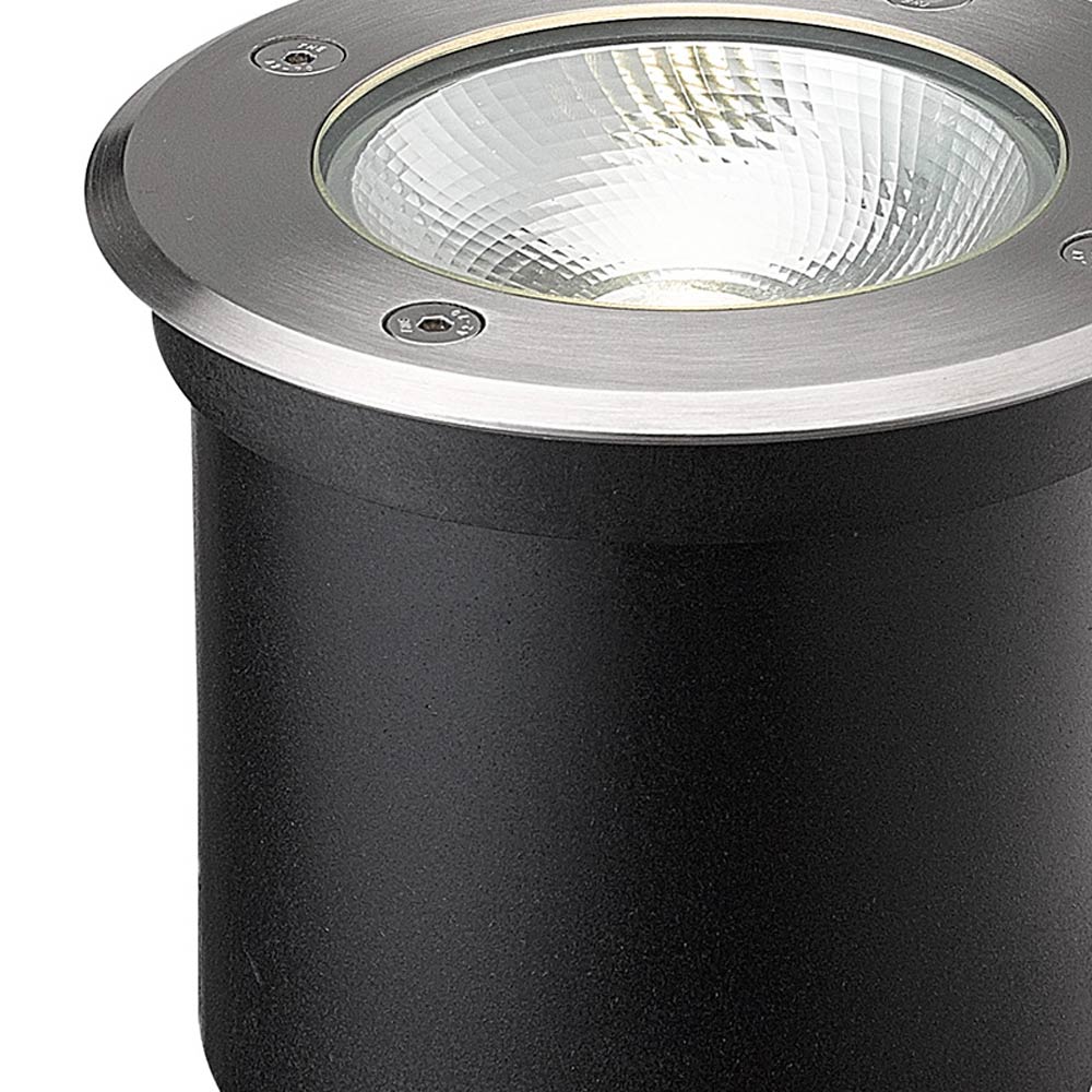 Ravanne Outdoor LED Inground Light in Detail.