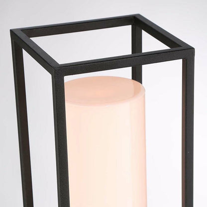 Ren Outdoor Post Light in Detail.