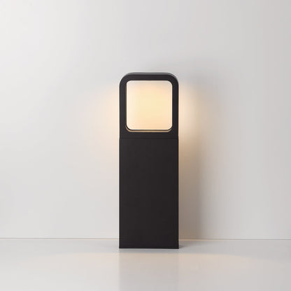 Rion Outdoor LED Path Light in Detail.