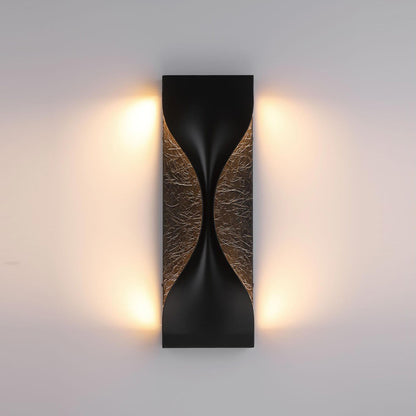 Shayla Outdoor LED Wall Light in Detail.