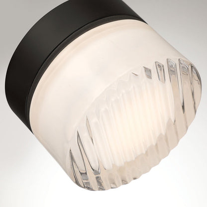 Sternn Round Outdoor LED Wall Light in Detail.