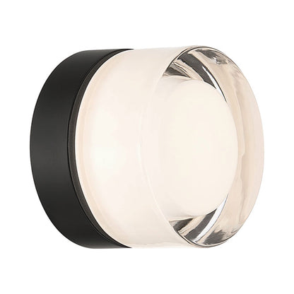 Sternn Round Outdoor LED Wall Light in Detail.
