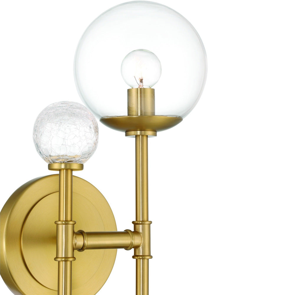 Traiton Wall Light in Detail.