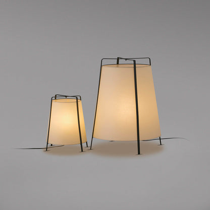 Akane Table Lamp in Detail.