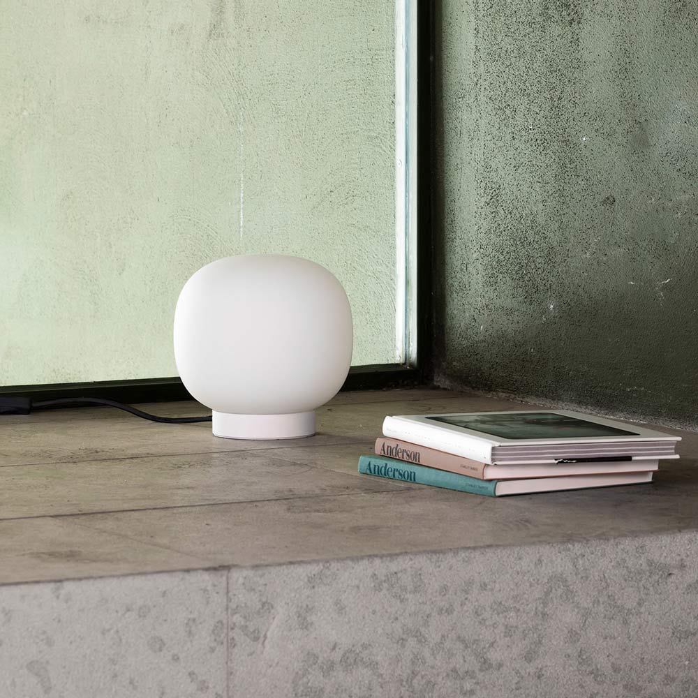 Amelia Table Lamp in Detail.