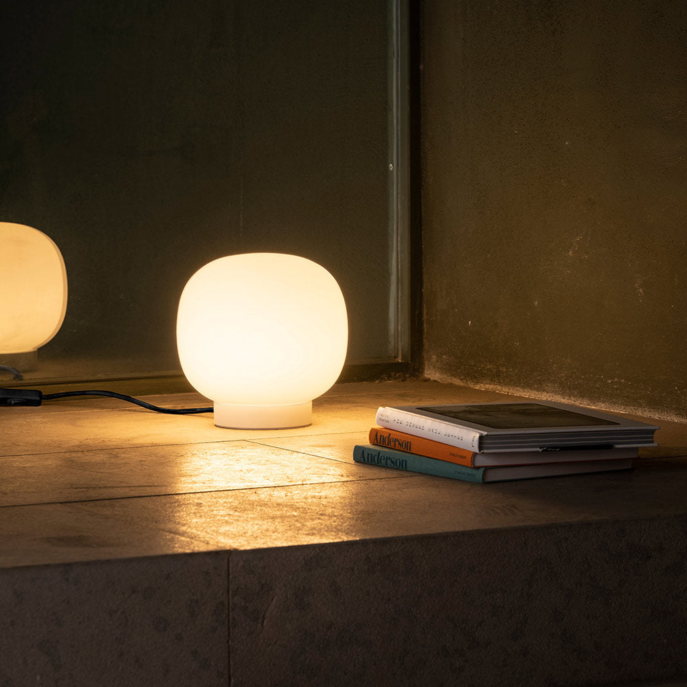 Amelia Table Lamp in Detail.