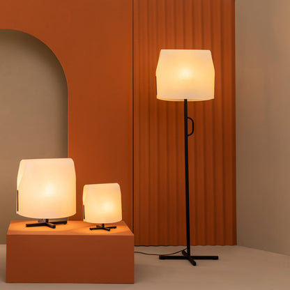 Luang Floor Lamp in Detail.