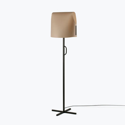Luang Floor Lamp in Detail.
