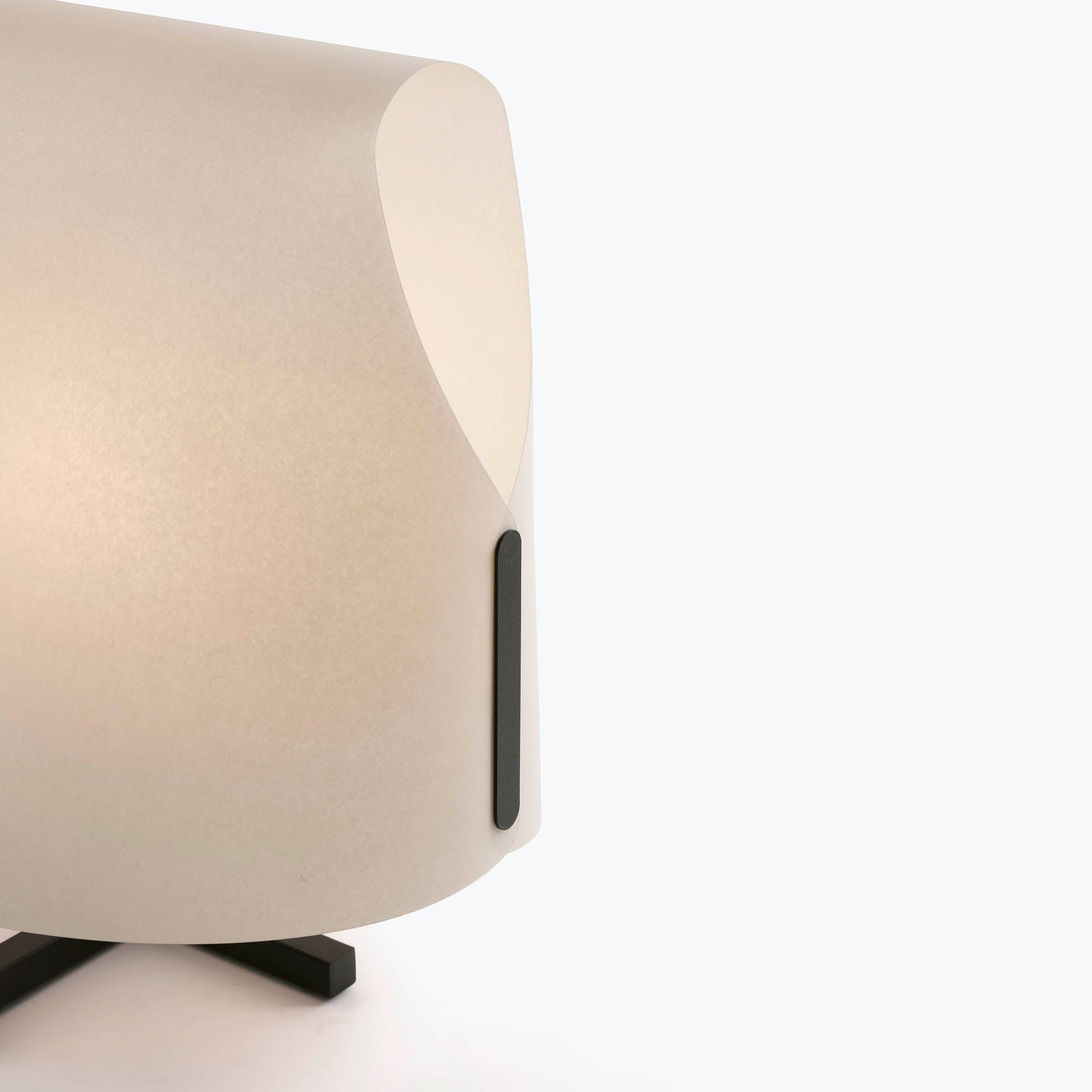 Luang Table Lamp in Detail.