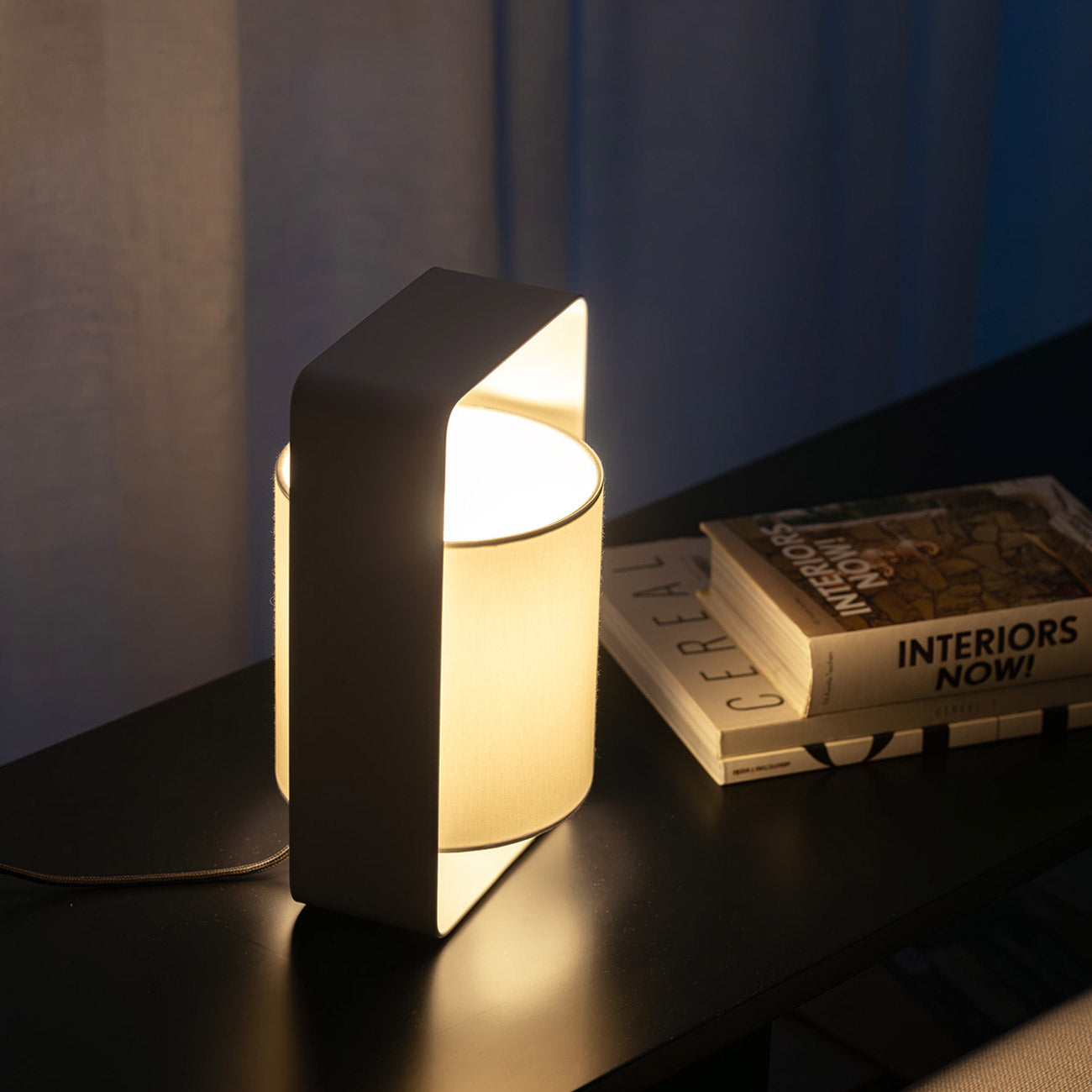 Lula Table Lamp in Detail.