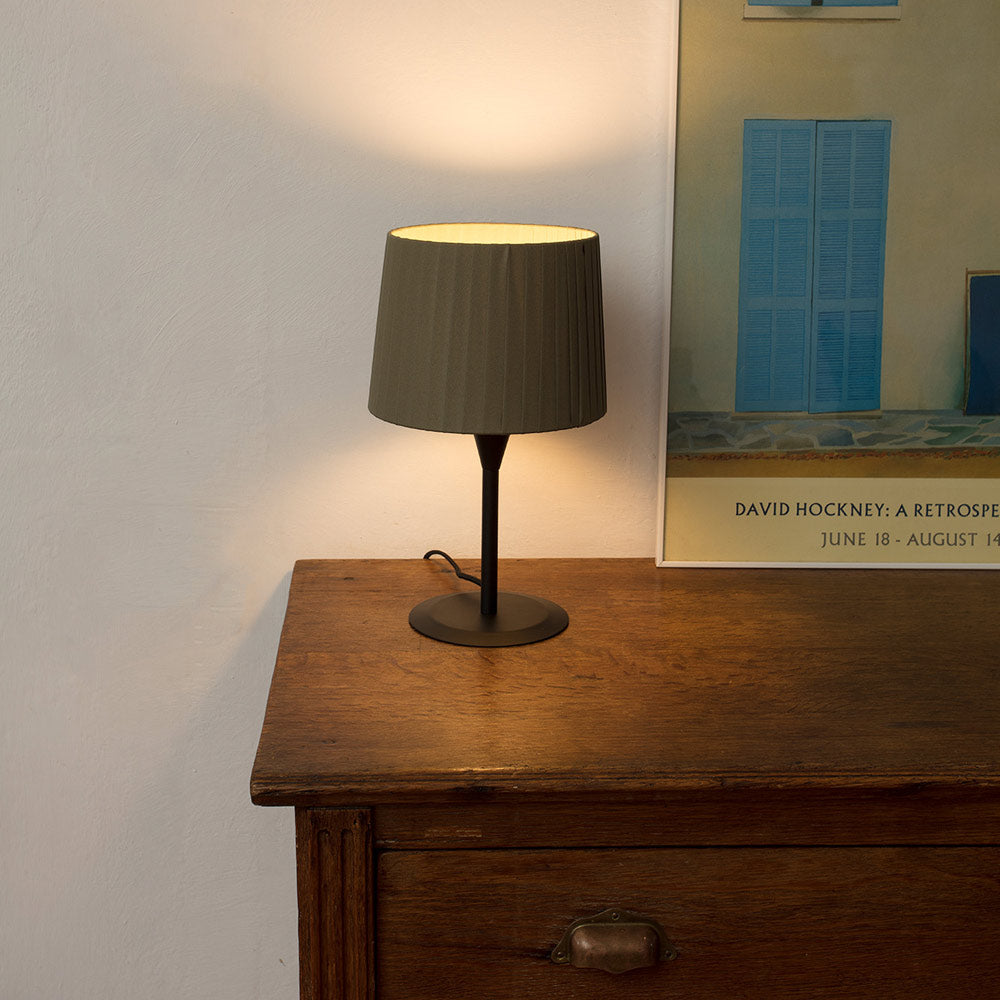 Samba Table Lamp in Detail.