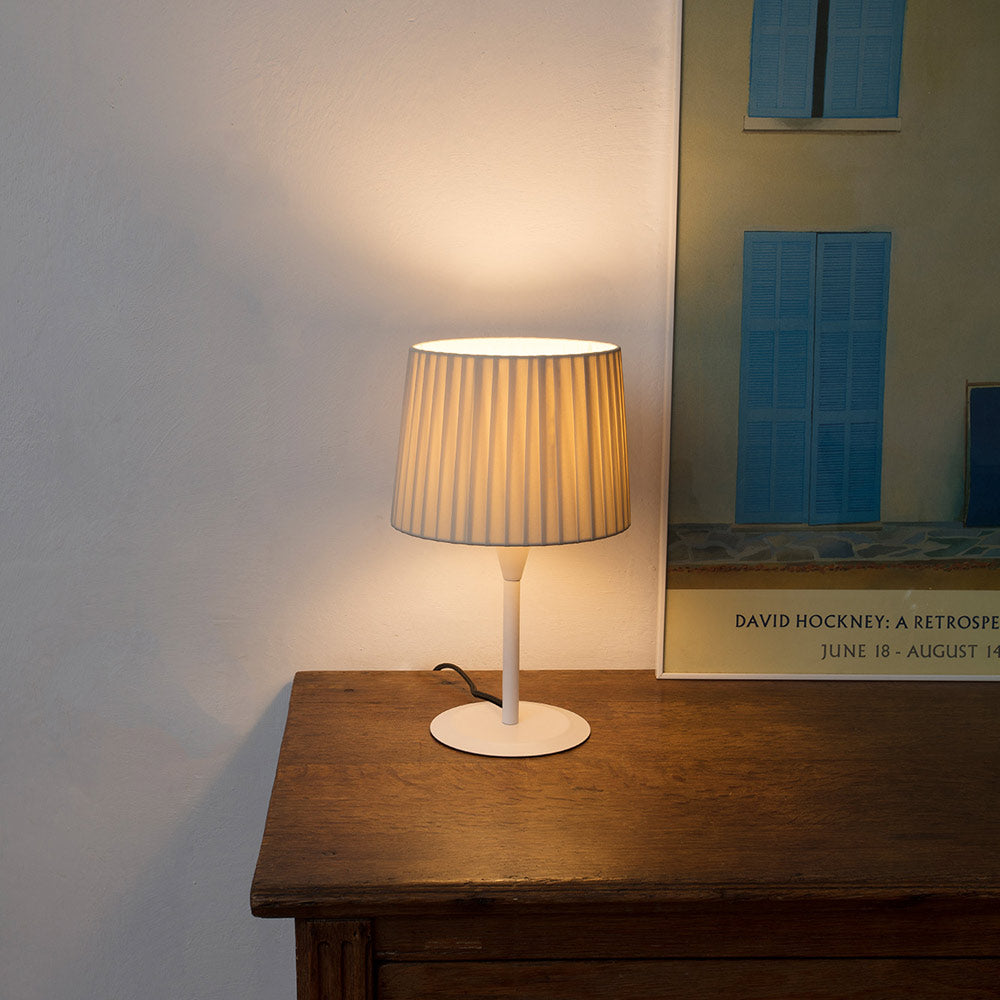 Samba Table Lamp in Detail.