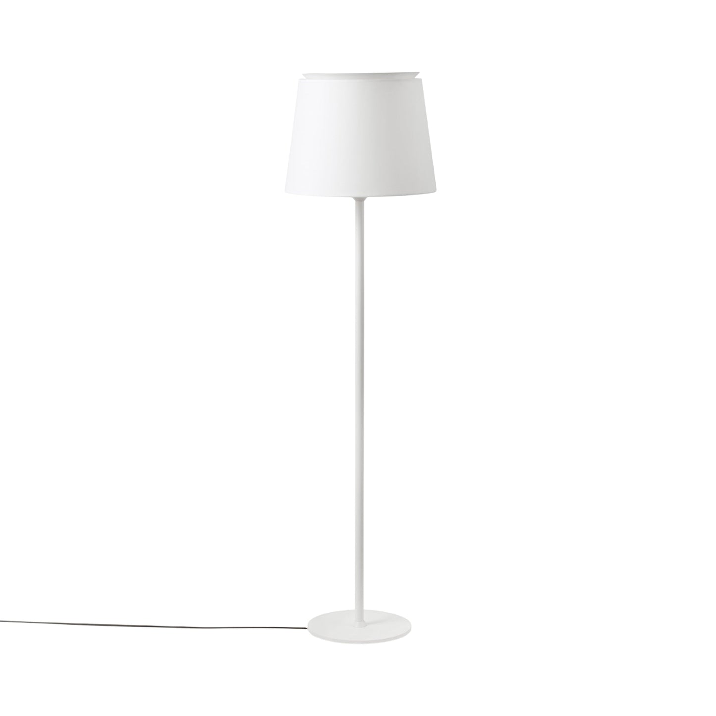 Savoy Floor Lamp in White.