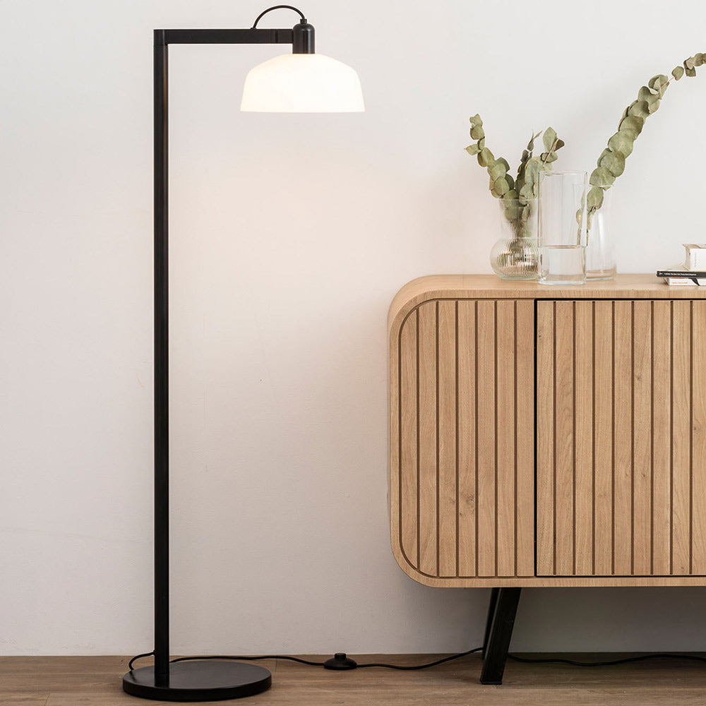 Tatawin Floor Lamp in Detail.