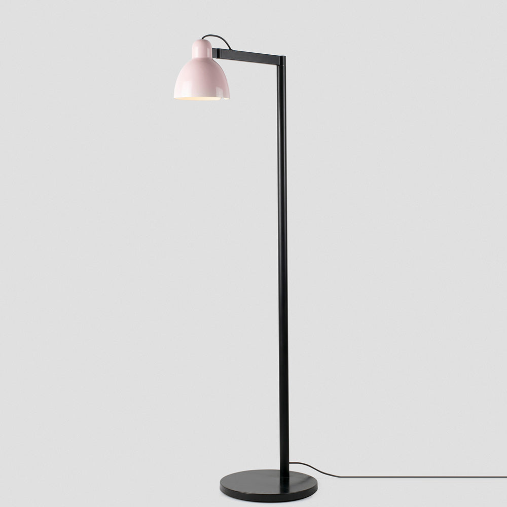 Venice Floor Lamp in Detail.