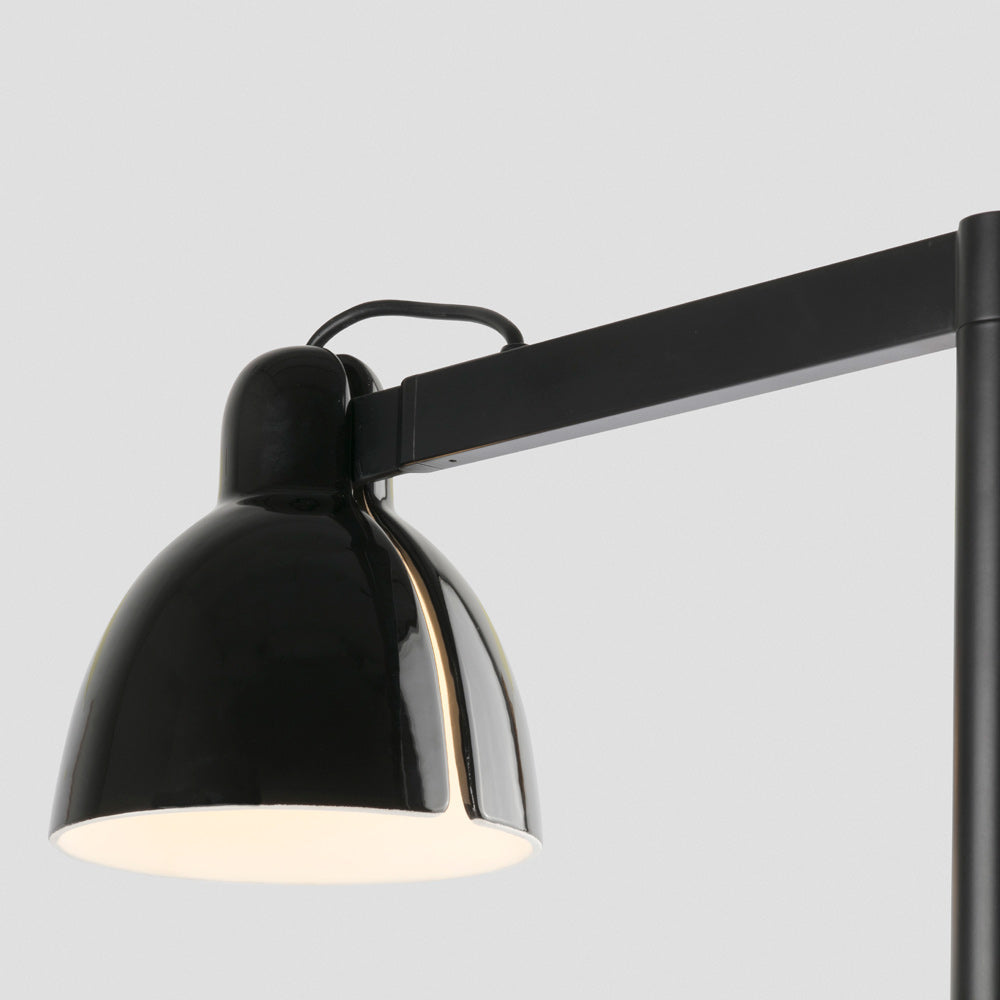 Venice Table Lamp in Detail.