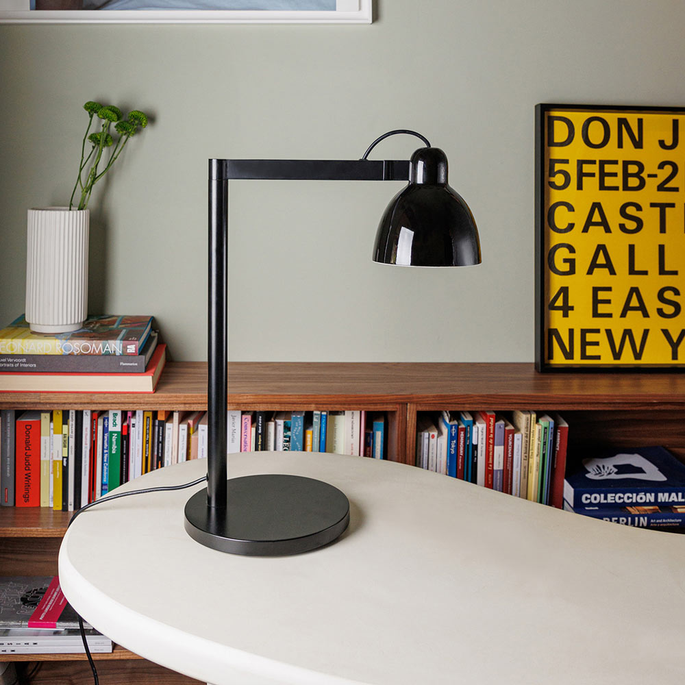 Venice Table Lamp in living room.