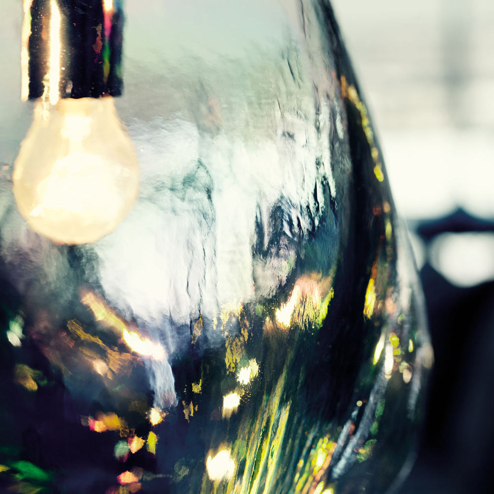 Bolla Pendant Light in Detail.