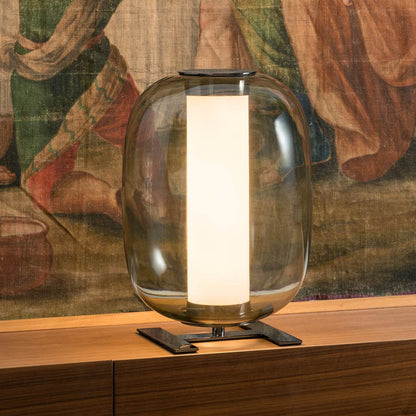 Meridiano LED Table Lamp in Detail.