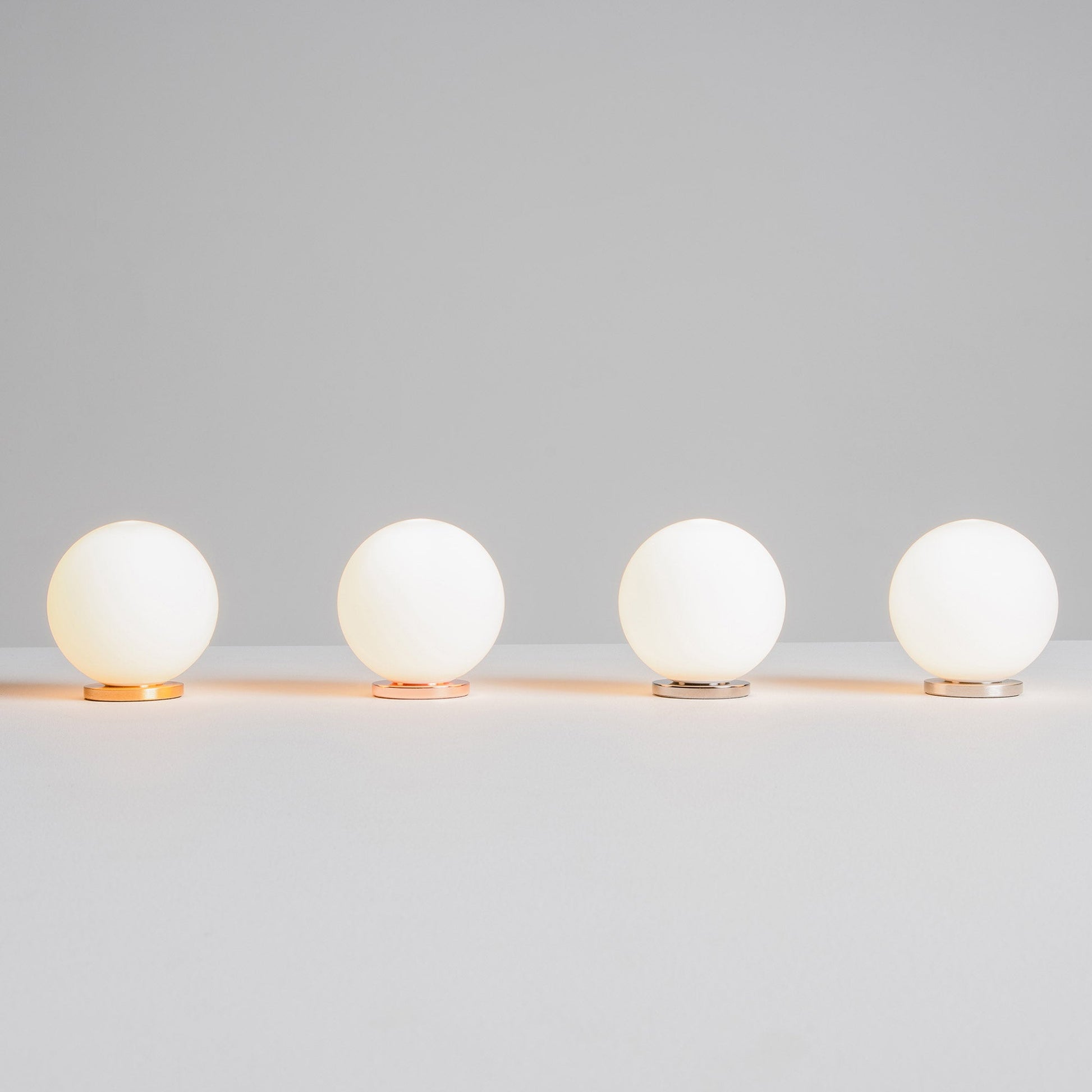 Pallina Table Lamp in Detail.