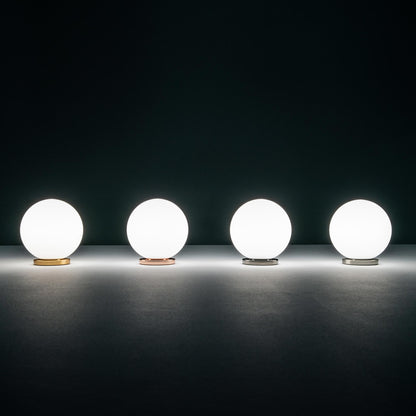 Pallina Table Lamp in Detail.