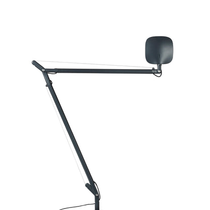 Volee LED Table Lamp in Detail.