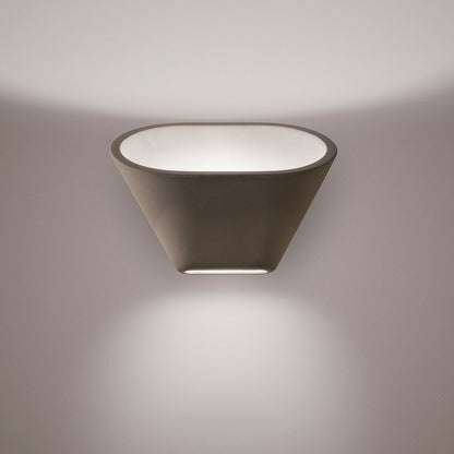 Aplomb Wall Light in Detail.