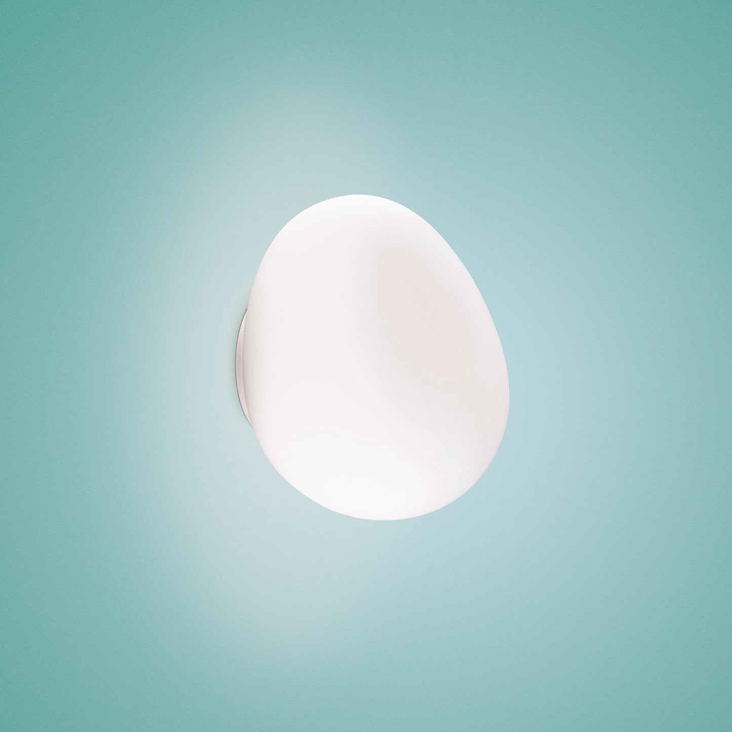 Gregg Outdoor Ceiling / Wall Light in Detail.