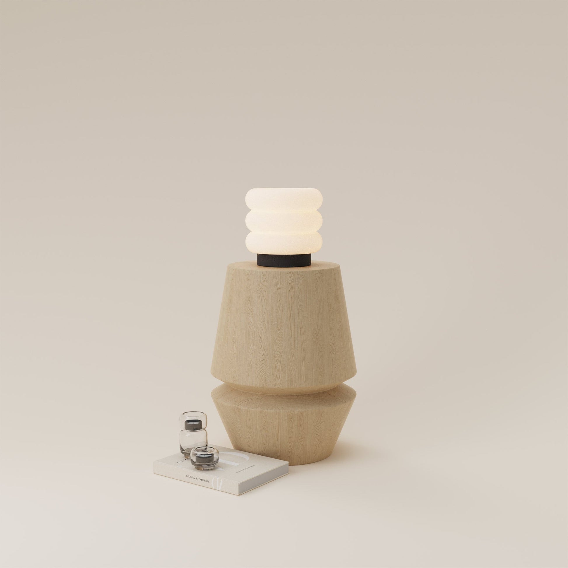 Argizari Table Lamp in Detail.