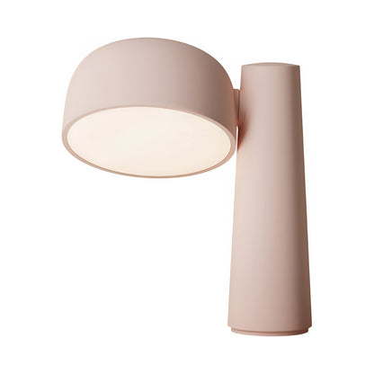 Gio Table Lamp in Coral.