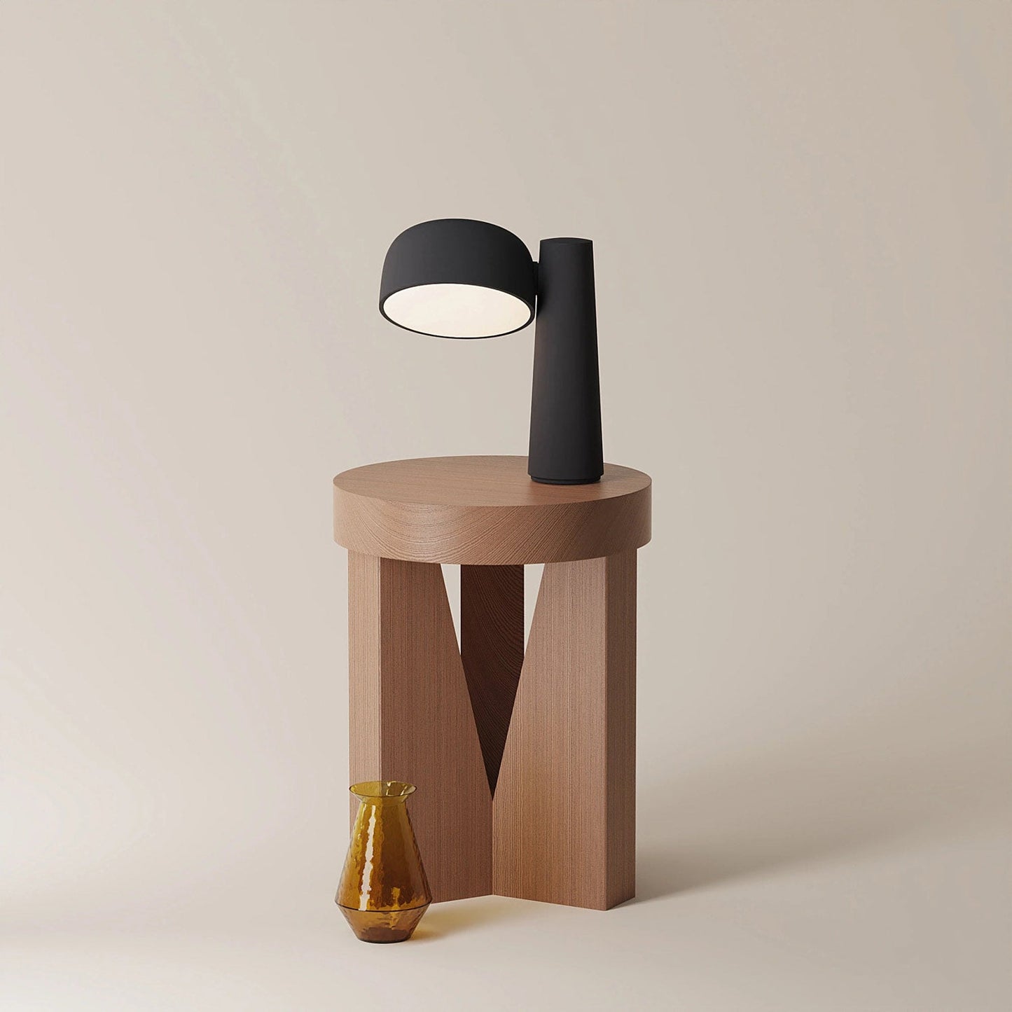 Gio Table Lamp in Detail.