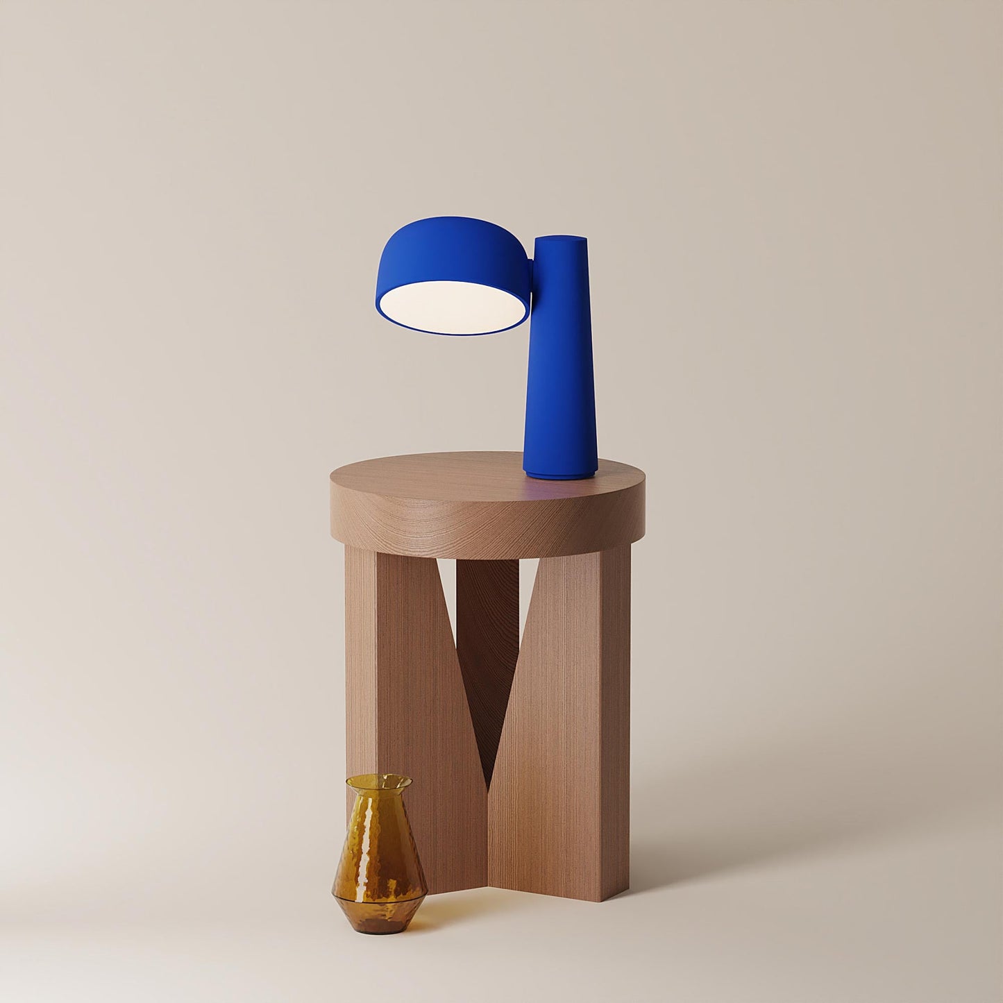 Gio Table Lamp in Detail.