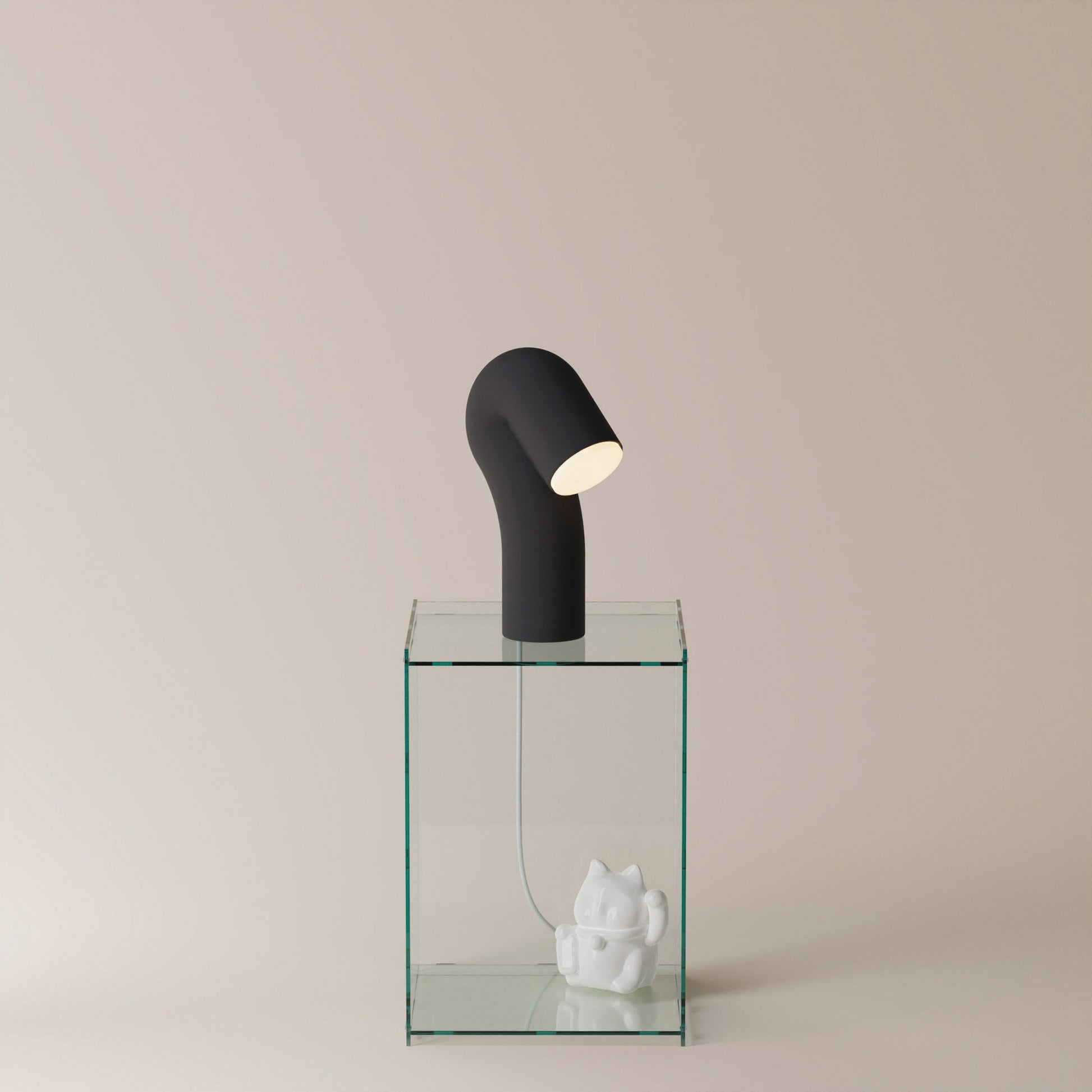 Smoothy Table Lamp in Detail.