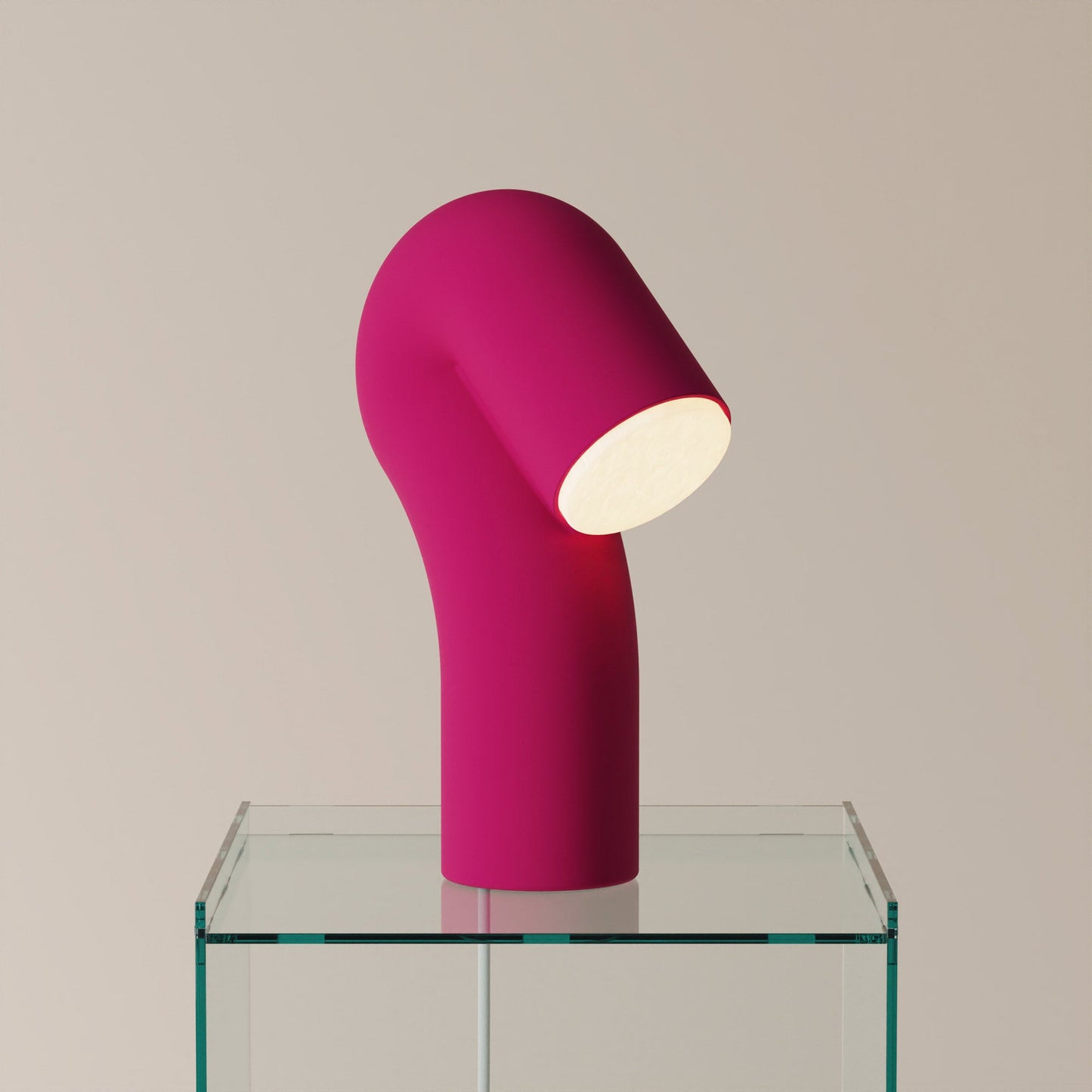 Smoothy Table Lamp in Detail.